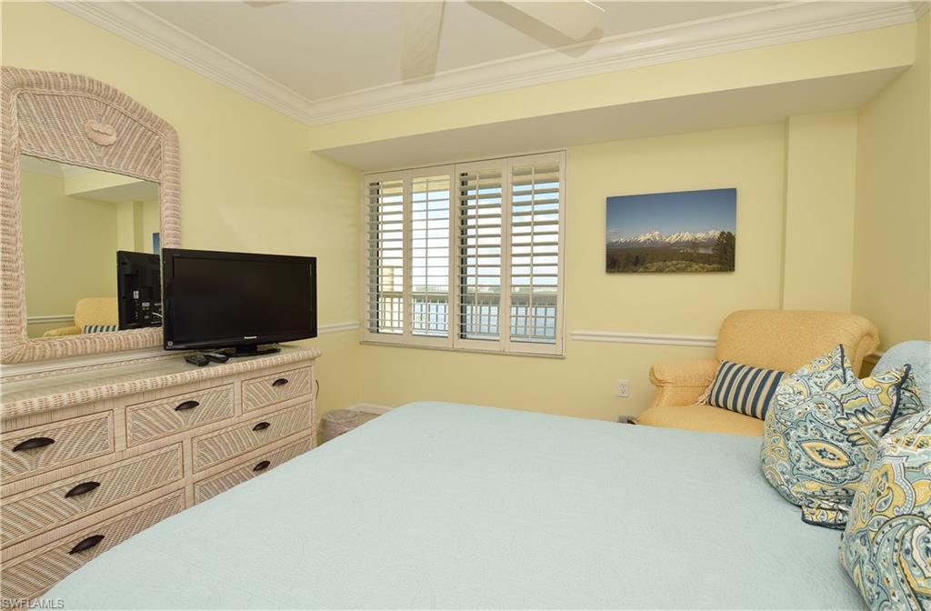 21 Bluebill Avenue, Unit 902 Naples, FL 34108 - Photo 33 of 44