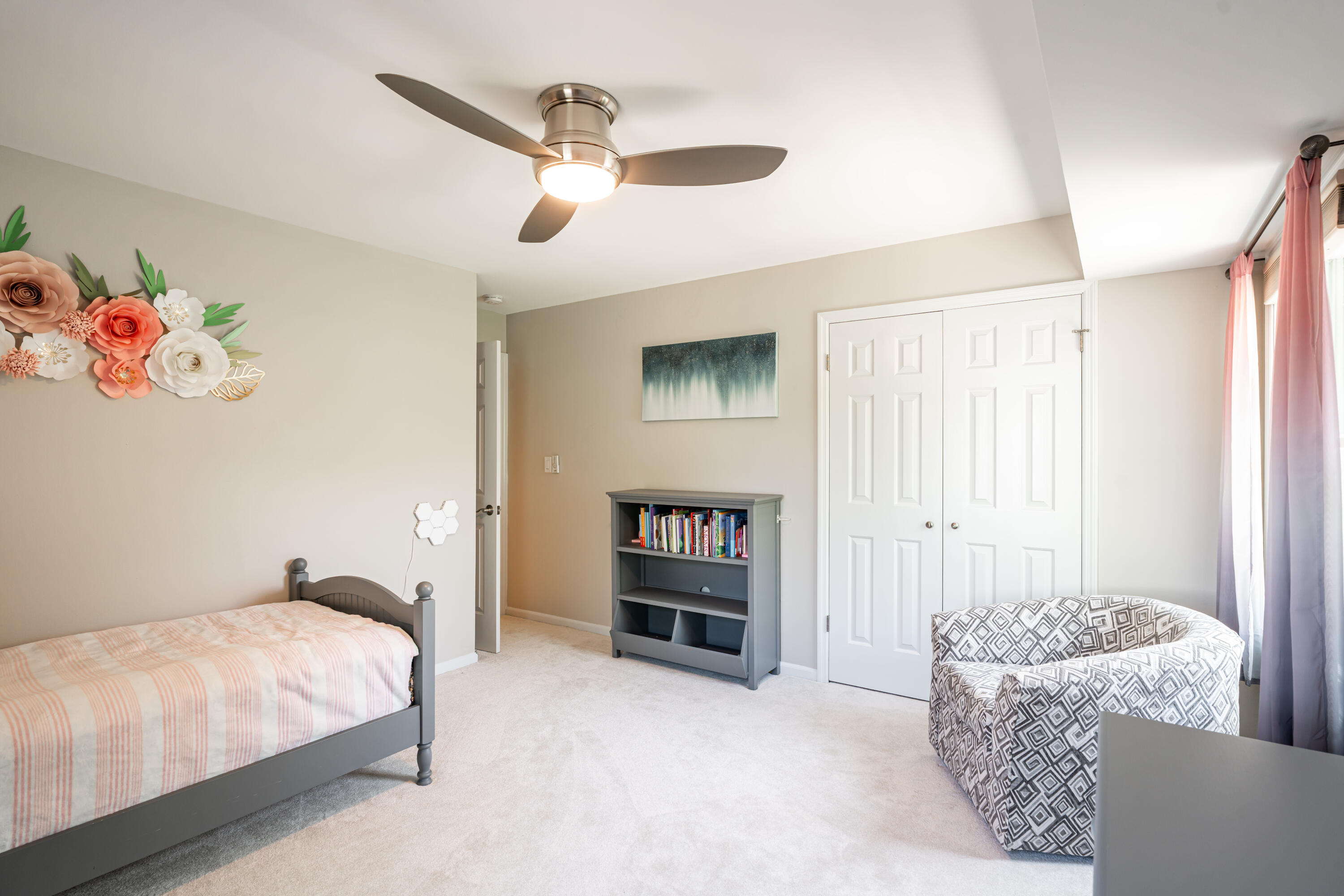 9439 North Broadmoor Road Bayside, WI 53217 - Photo 29 of 36 Bedroom 3