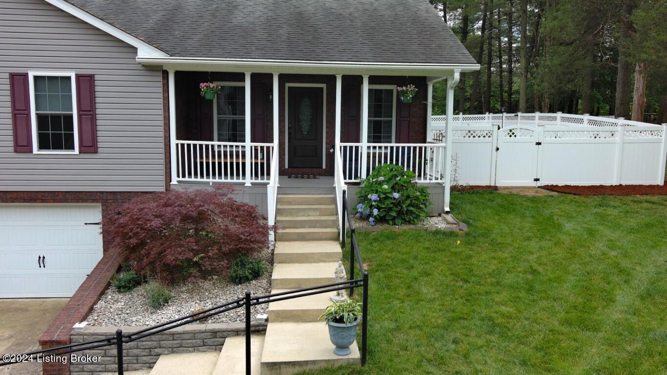 146 Bobwhite Road Brandenburg, KY 40108 - Photo 2 of 46 146 Bobwhite Rd-5