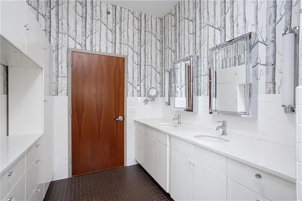 $4,500 | 28 Wolcott Street, Providence, RI 02908