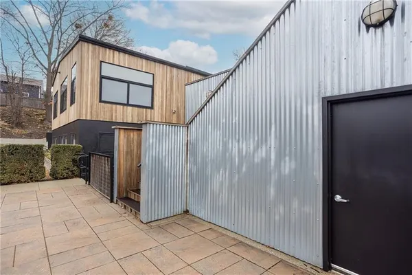 $4,500 | 28 Wolcott Street, Providence, RI 02908