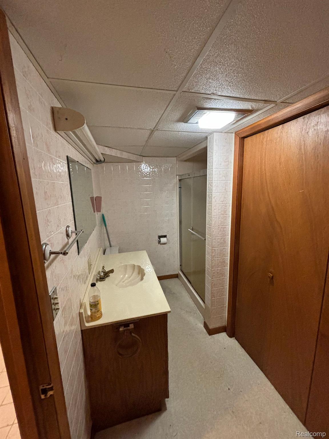 5941 Stony Lake Road Jackson, MI 49201 - Photo 21 of 26 2nd Full bath