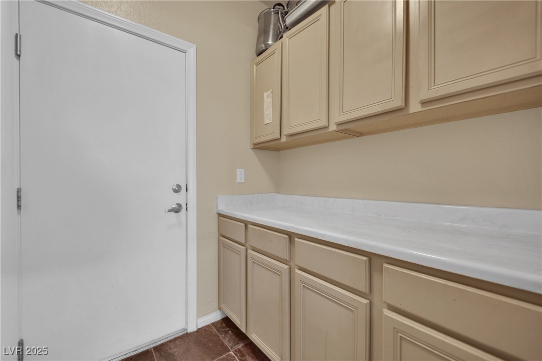 8359 Nelson Ridge Lane Las Vegas, NV 89178 - Photo 15 of 32