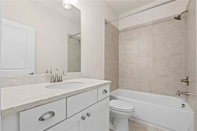 $1,350,000 | 560 Hannaford Walk, Duluth, GA 30097