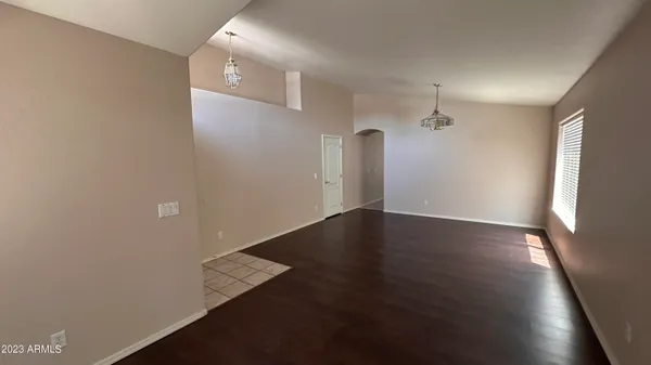 $2,300 | 1616 West Kesler Lane, Chandler, AZ 85224