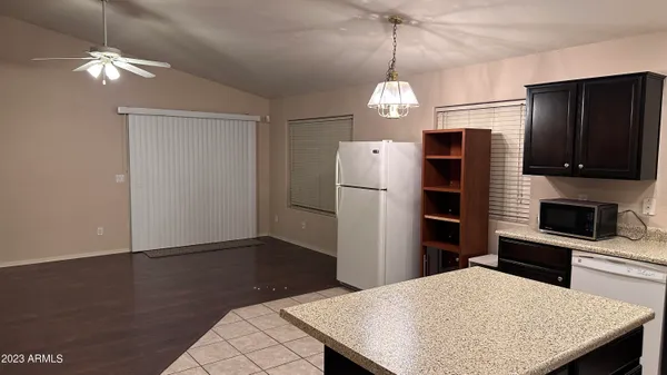 $2,300 | 1616 West Kesler Lane, Chandler, AZ 85224