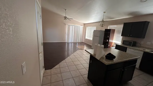 $2,300 | 1616 West Kesler Lane, Chandler, AZ 85224