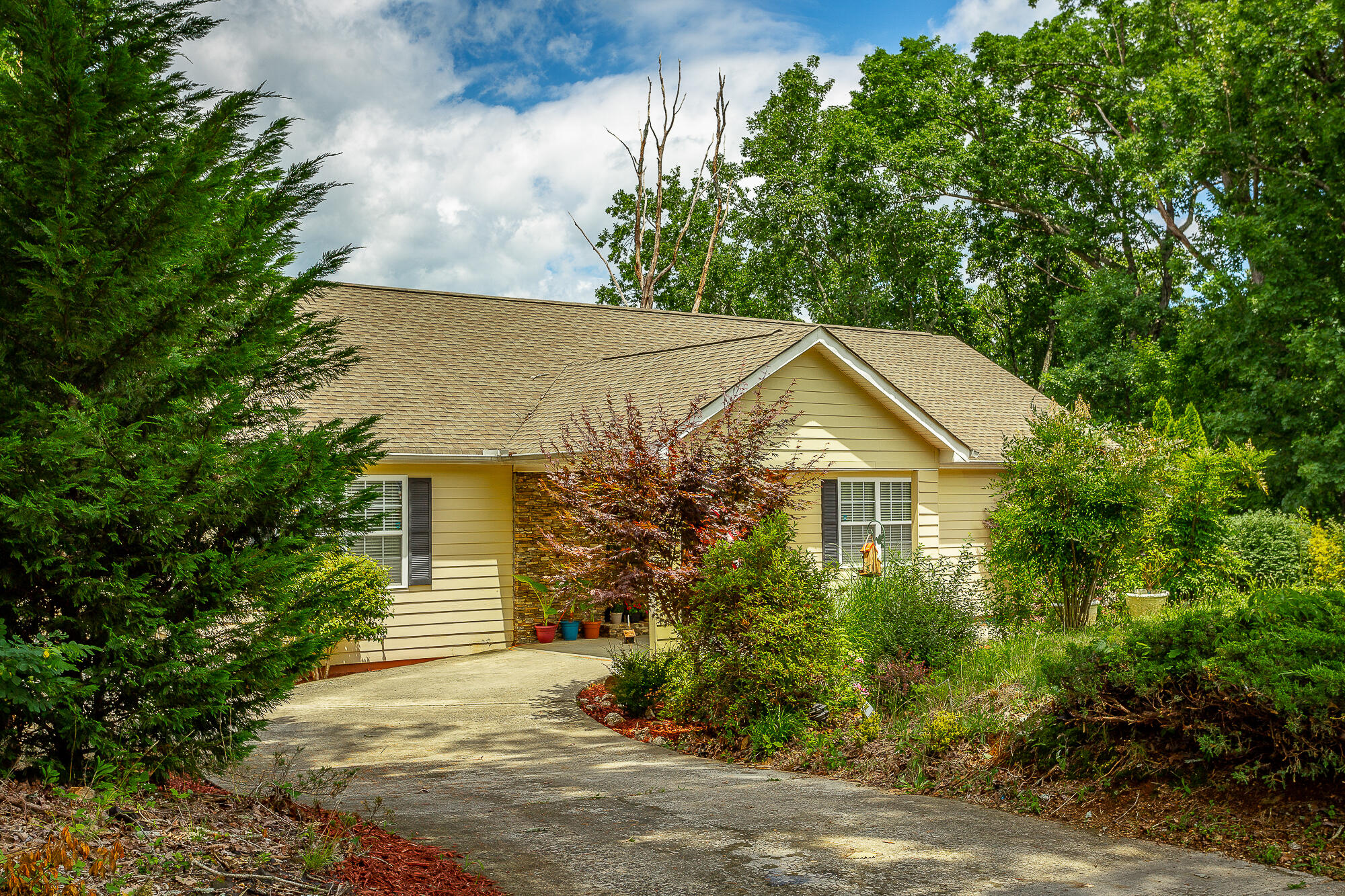 6387 Fairview Road Hixson, TN 37343 - Photo 3 of 108 6387 Fairview Rd. HD-2