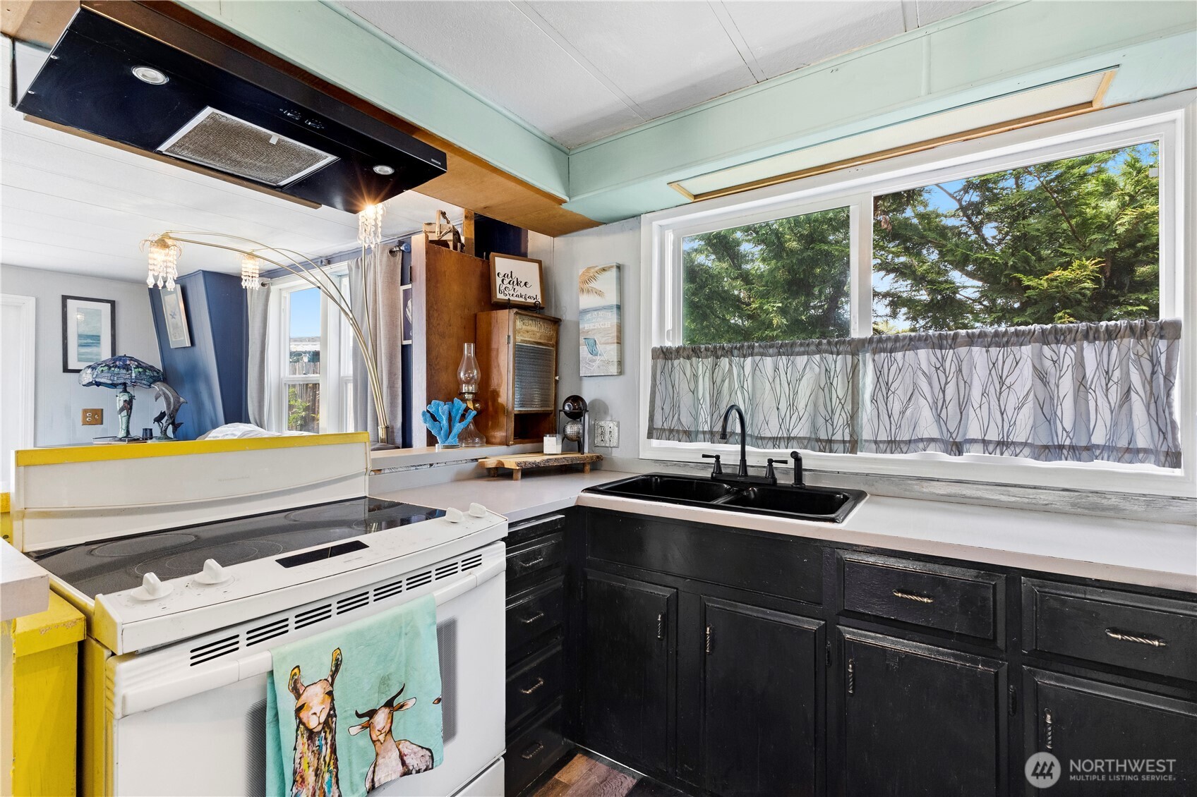 8080 Harborview Road, Unit M178 Blaine, WA 98230 - Photo 11 of 34 Gallery Image 11
