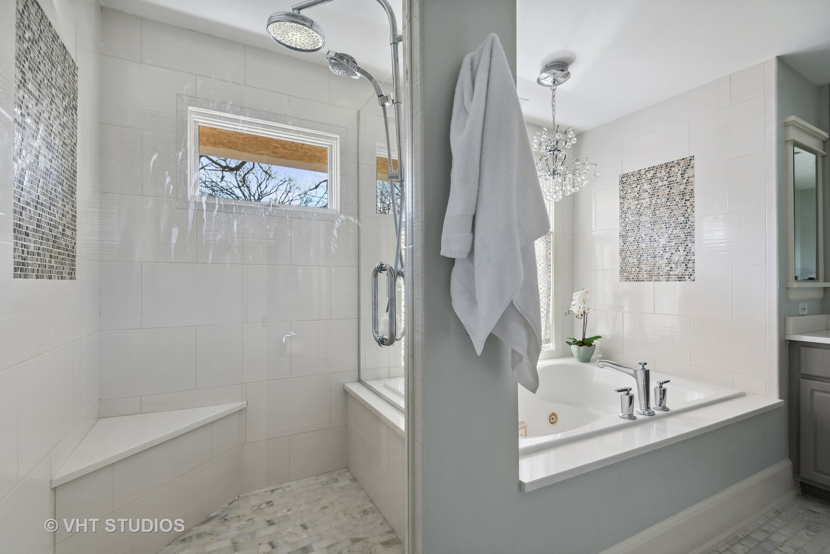1411 Maple Avenue Wilmette, IL 60091 - Photo 15 of 41 a bathroom with a bathtub a toilet and a shower
