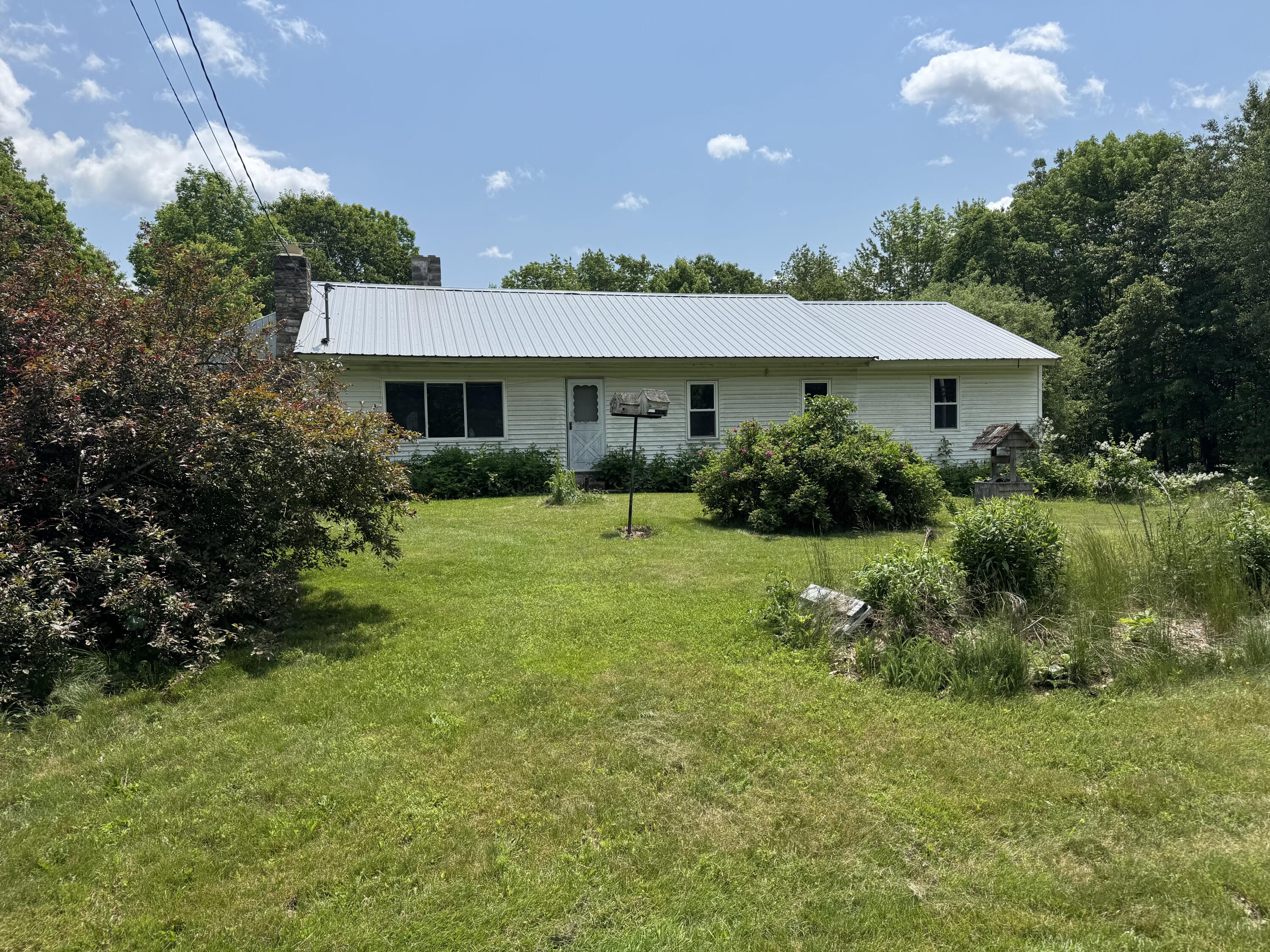417 Mills Road Whitefield, ME 04353 - Photo 8 of 32 IMG_0094