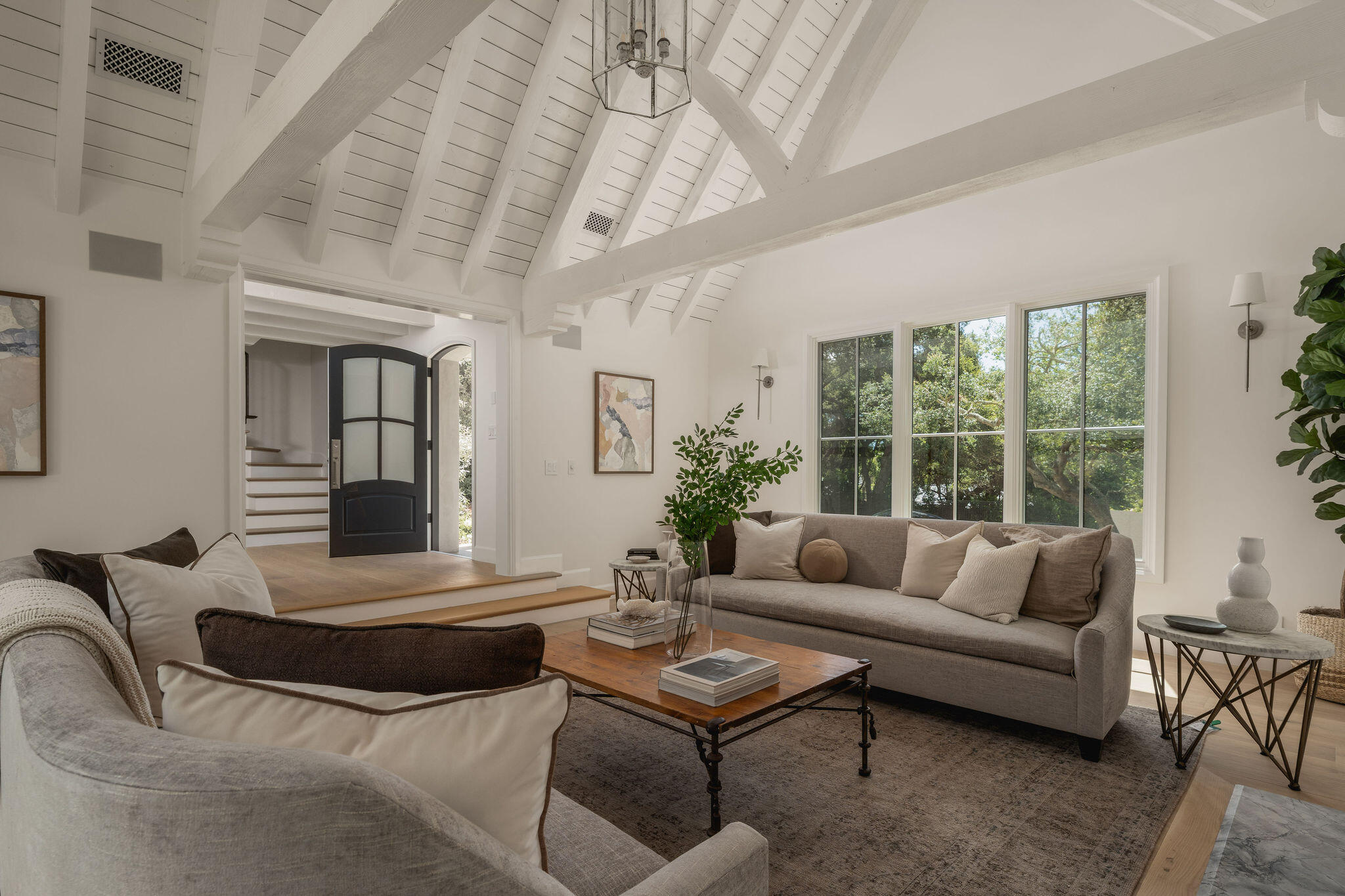 850 Rockbridge Road Montecito, CA 93108 - Photo 4 of 29 Living Room