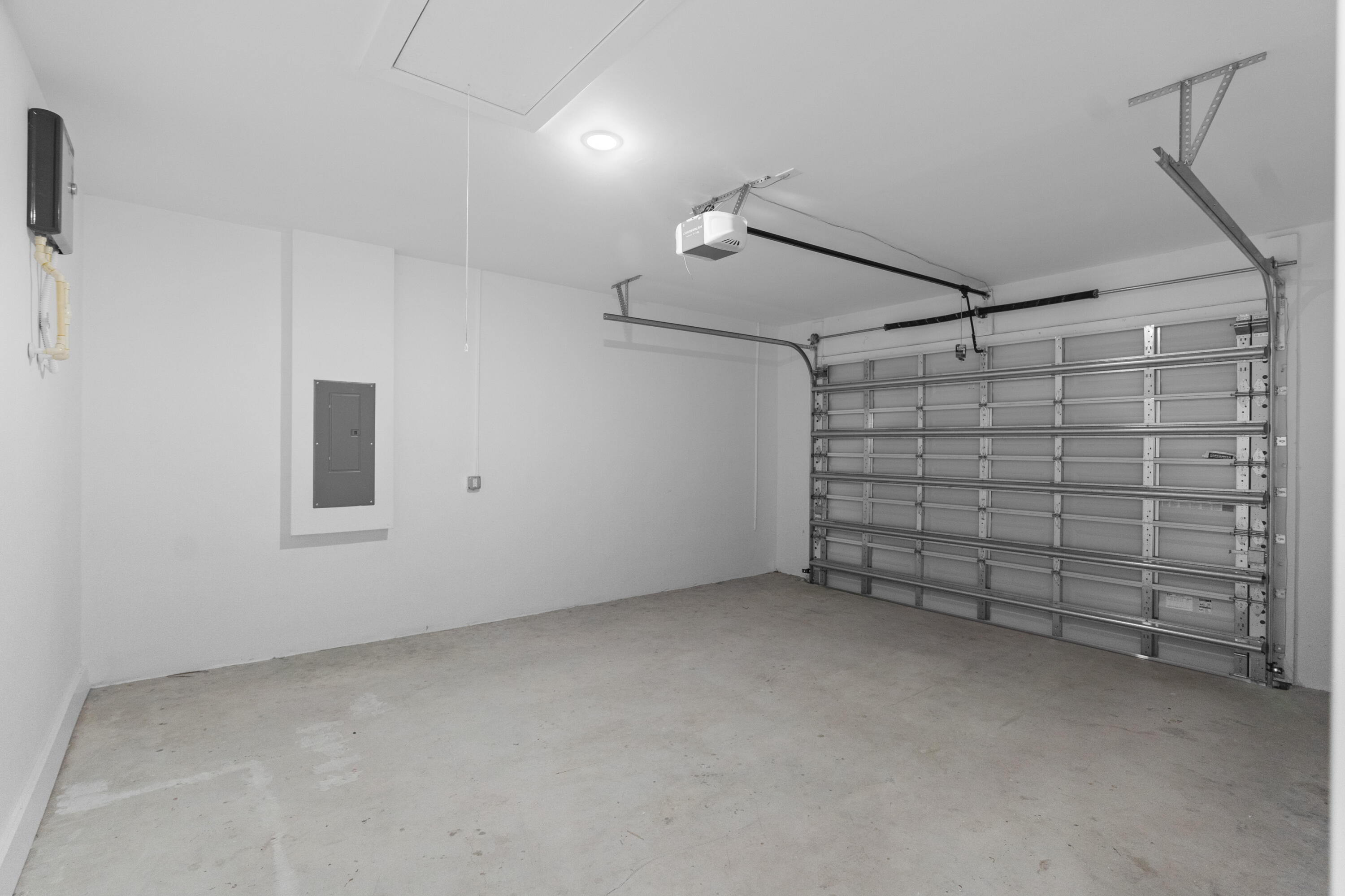 601 Southwest 3rd Street Delray Beach, FL 33444 - Photo 51 of 75 a view of room and racks on the wall