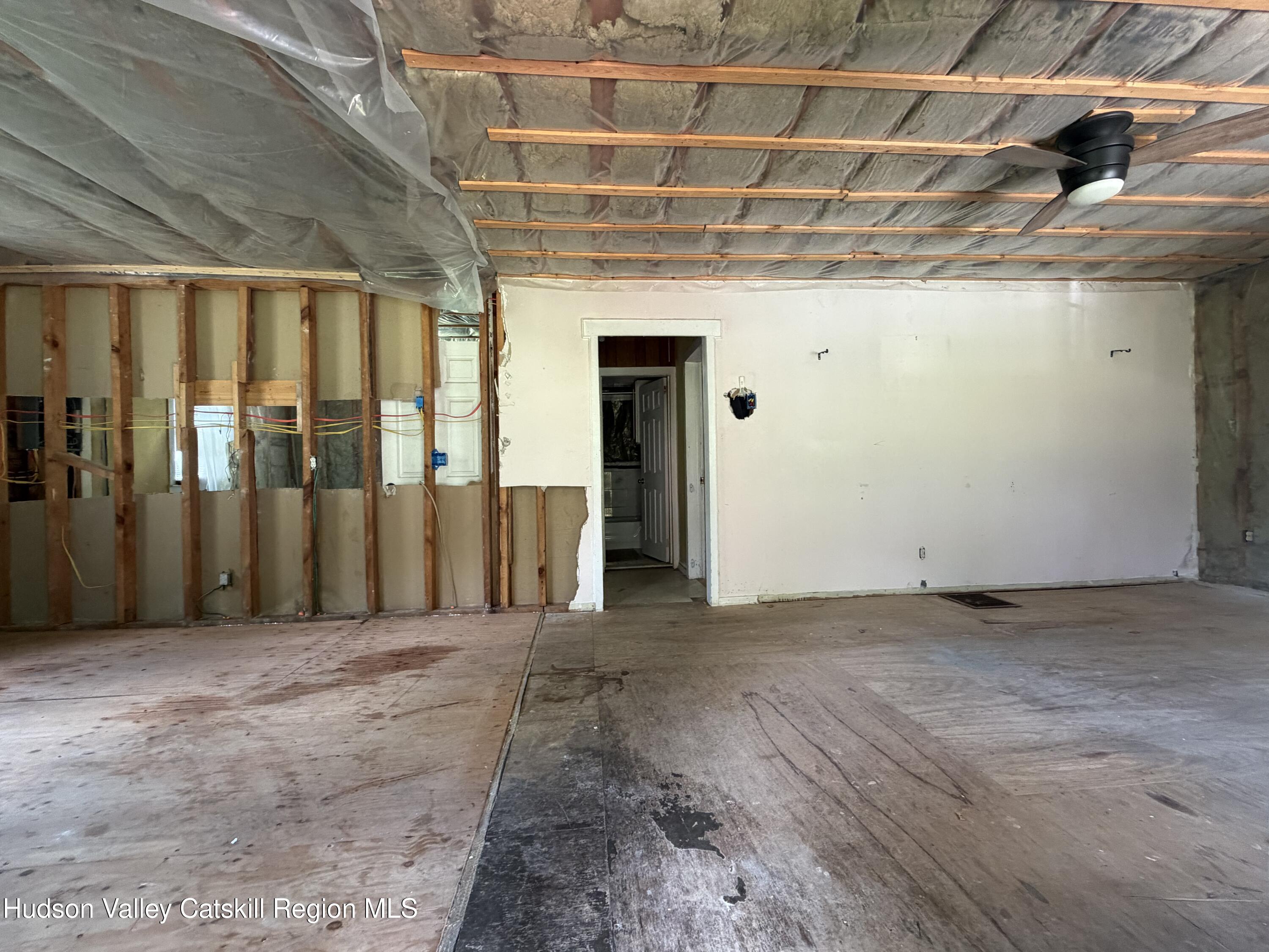 28 Green Acres Road Craryville, NY 12521 - Photo 5 of 14 901AF98B-F88B-4114-8B09-F7B1A284D383 (2)