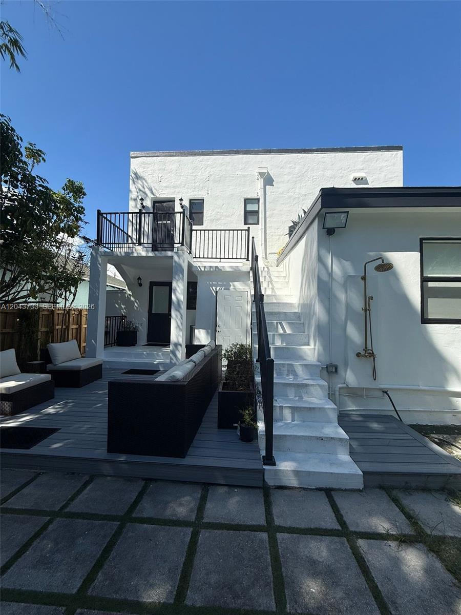 528 Northeast 70th Street, Unit TOP Miami, FL 33138 - Photo 4 of 19