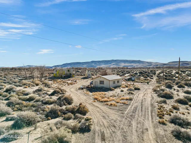 $119,900 | 8800 Badger Circle, Silver Springs, NV 89429