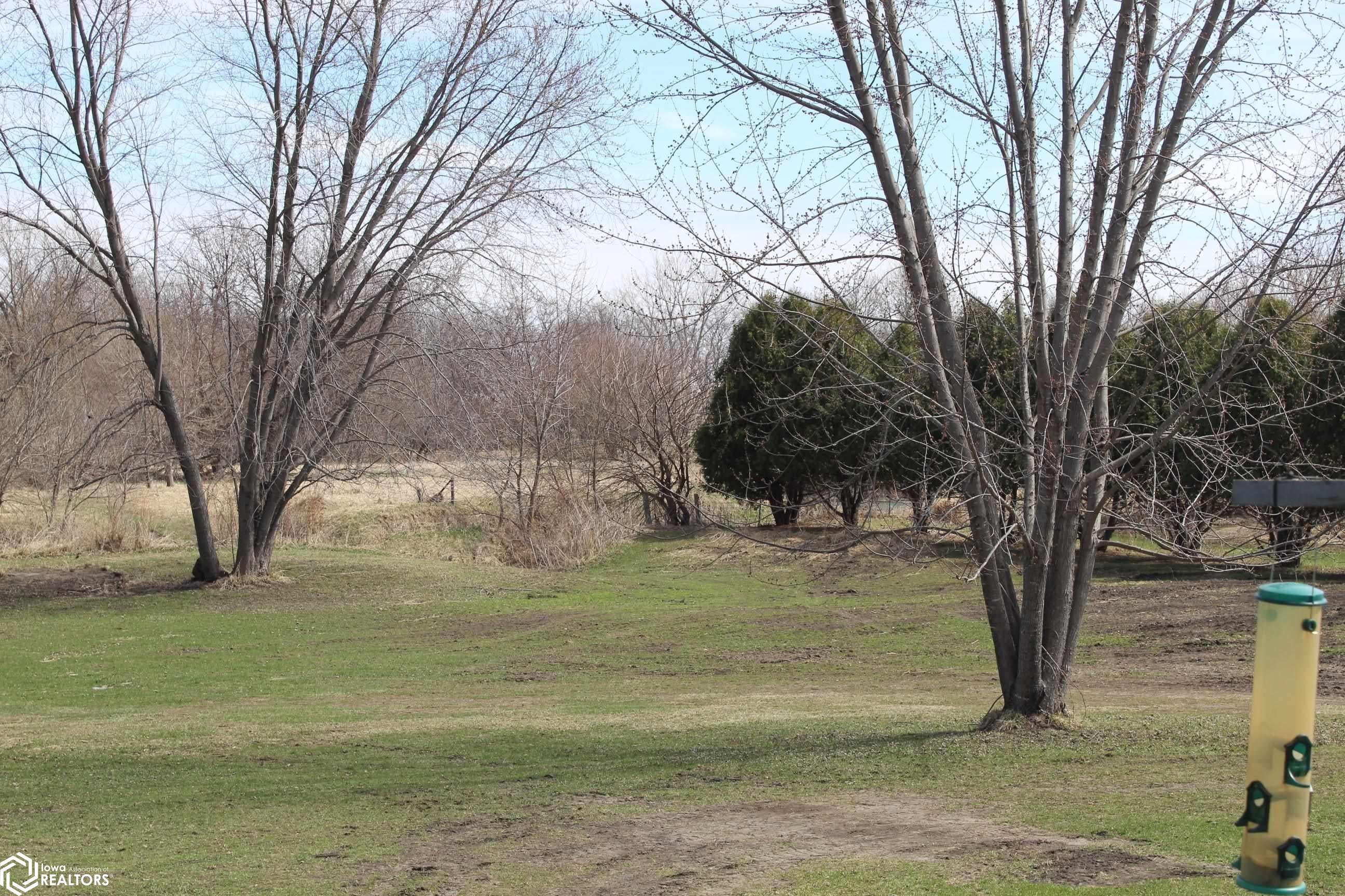 10551 Dysart Road Waterloo, IA 50701 - Photo 7 of 33 Gallery Image 7