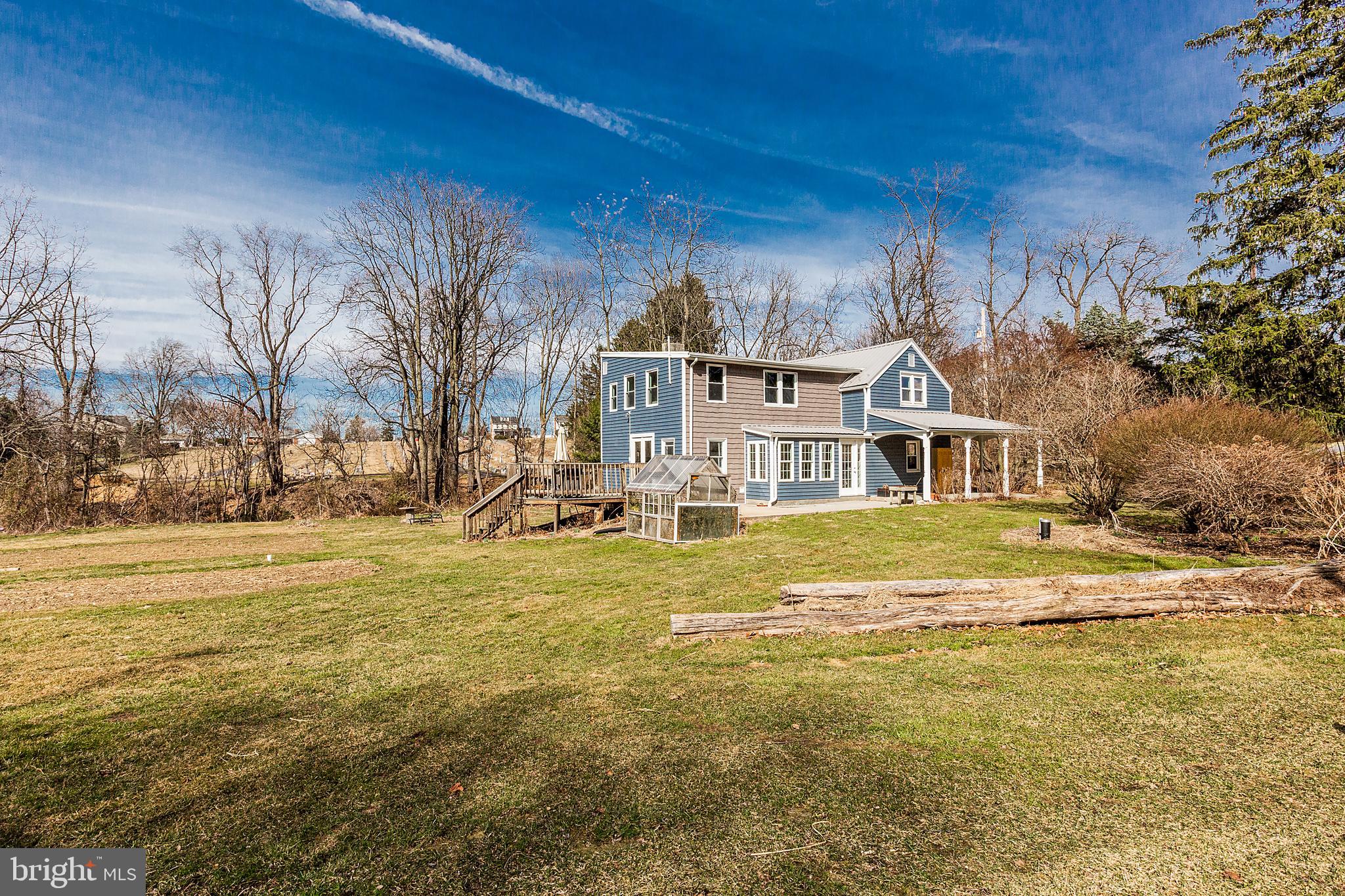 440 Indian Head Road Columbia, PA 17512 - Photo 4 of 69 Gallery Image 4