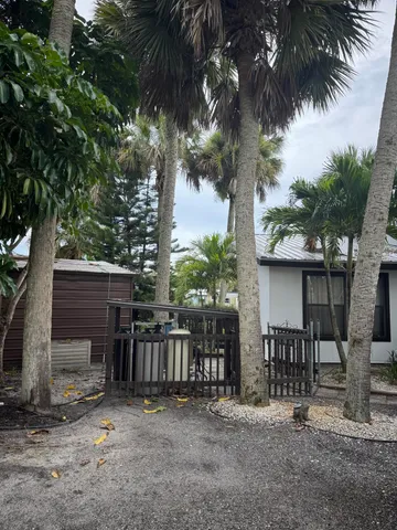 $264,900 | 9636 Southwest Adams Avenue, Okeechobee, FL 34974