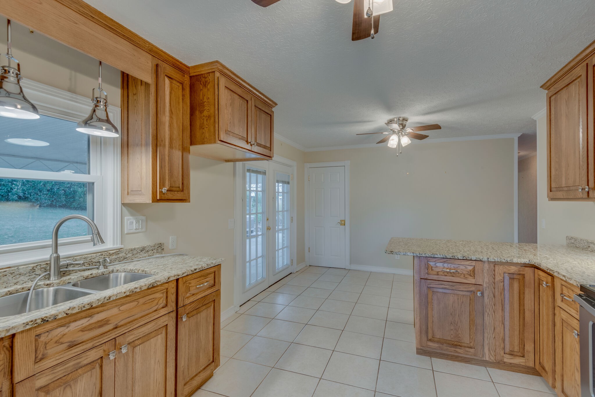 1111 Ridgecrest Drive Dickson, TN 37055 - Photo 13 of 36 Gallery Image 13