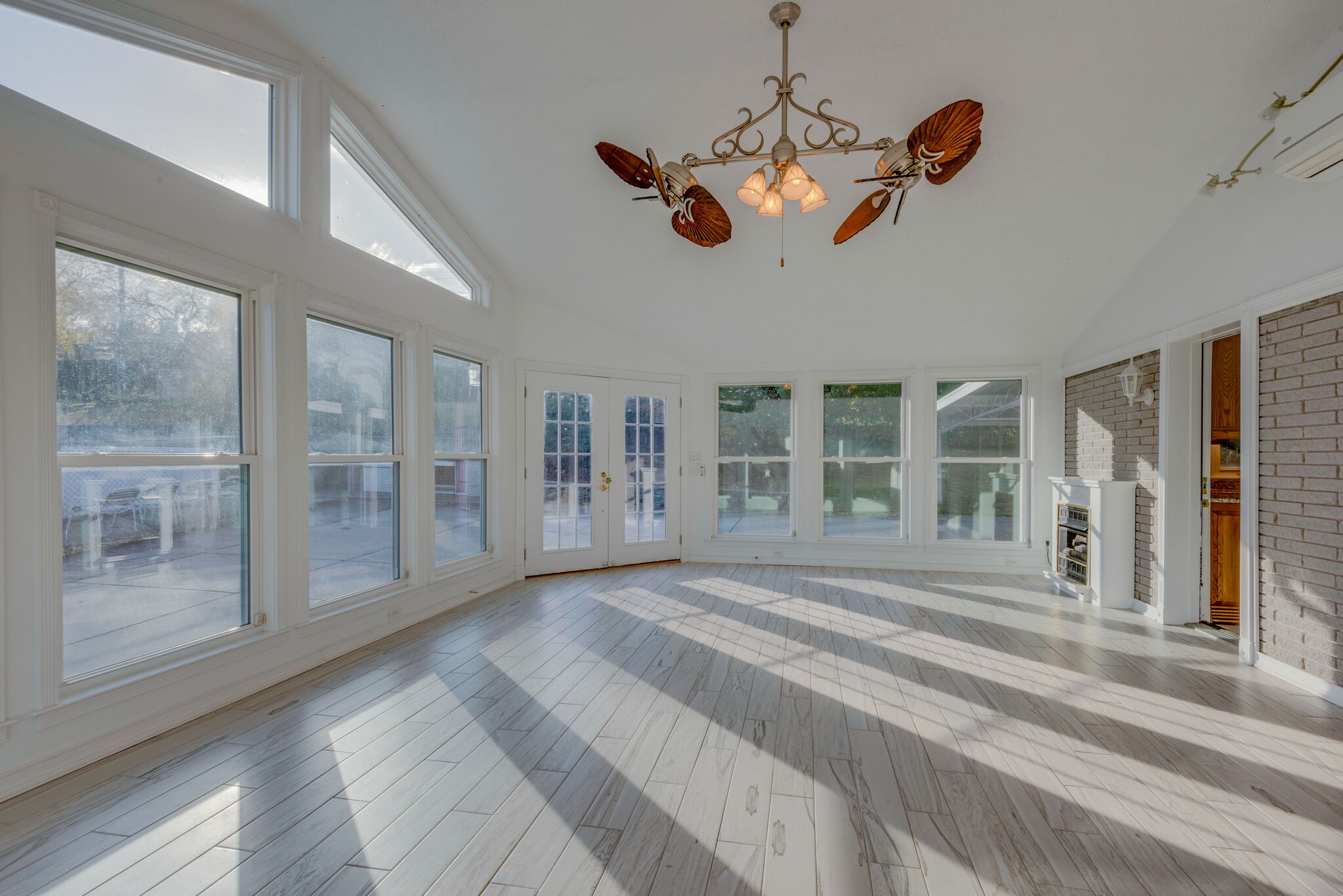 1111 Ridgecrest Drive Dickson, TN 37055 - Photo 15 of 36 Gallery Image 15