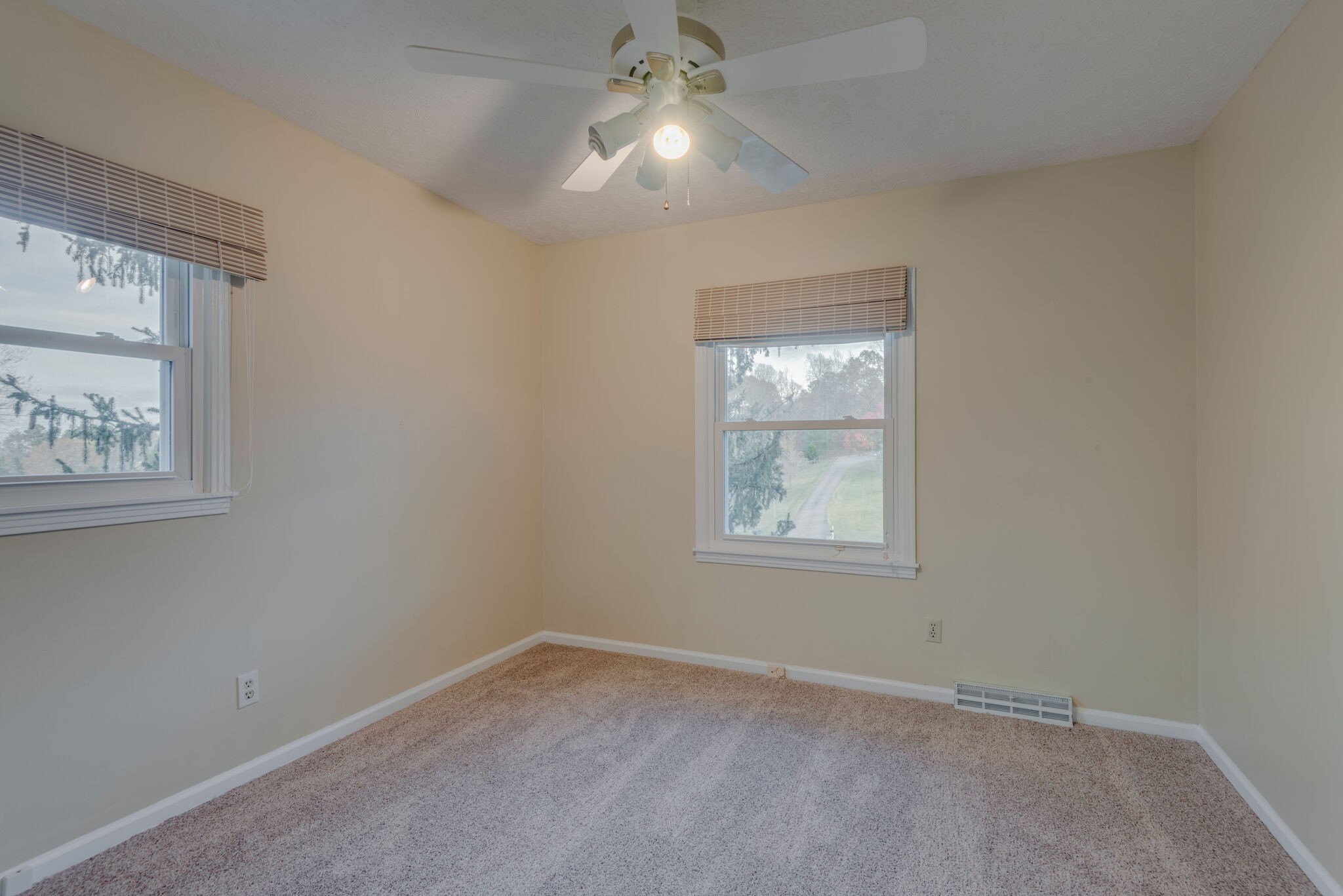 1111 Ridgecrest Drive Dickson, TN 37055 - Photo 20 of 36 Gallery Image 20