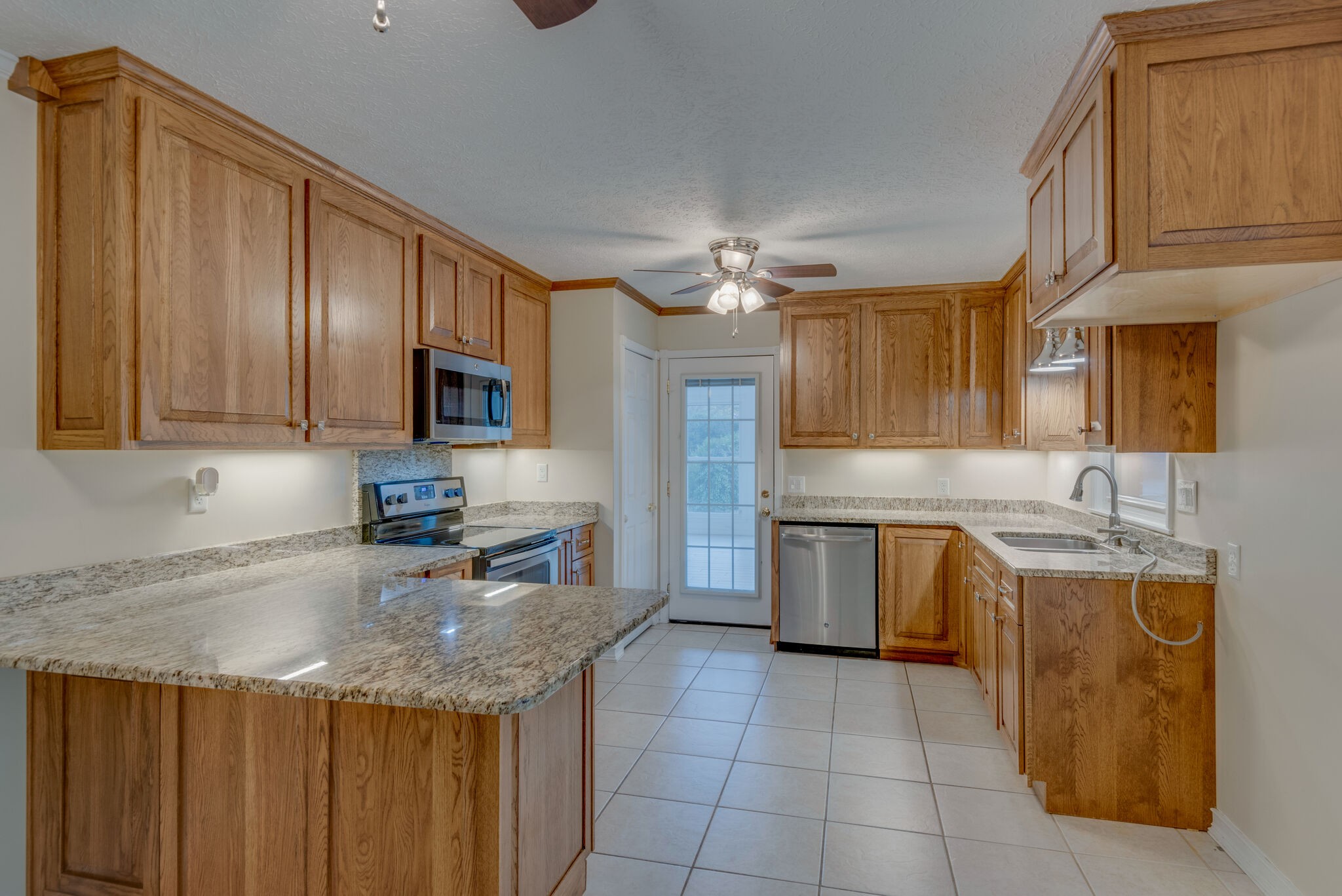 1111 Ridgecrest Drive Dickson, TN 37055 - Photo 8 of 36 Gallery Image 8