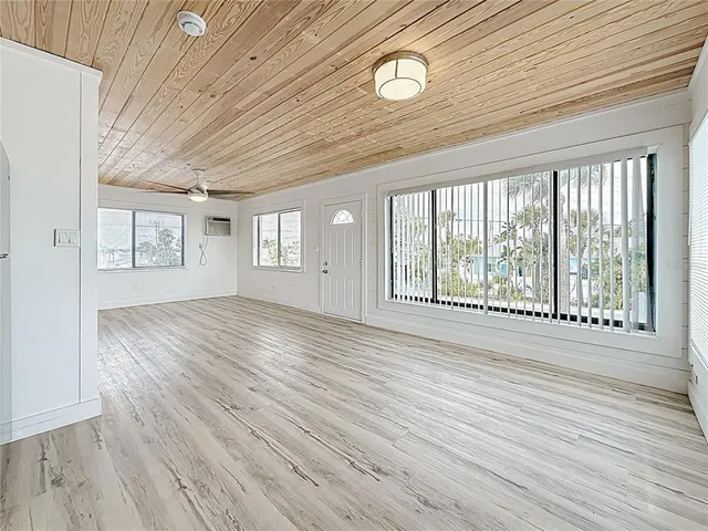 $2,200 | 497 Normandy Road, Unit 2, Madeira Beach, FL 33708