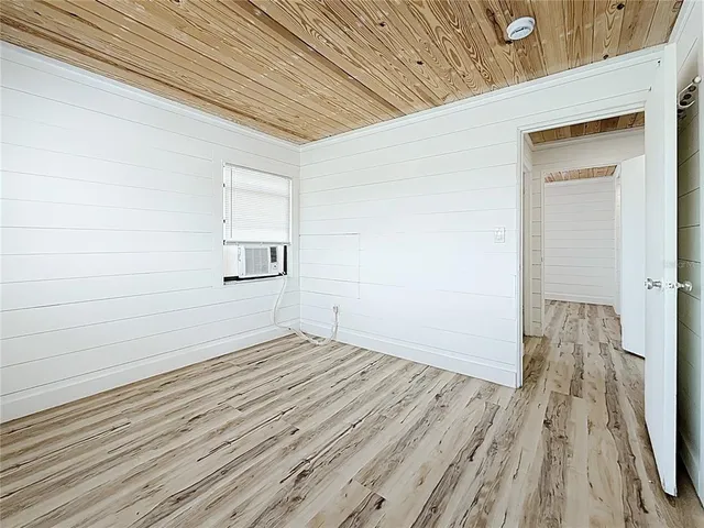 $2,200 | 497 Normandy Road, Unit 2, Madeira Beach, FL 33708