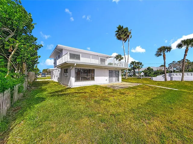 $2,200 | 497 Normandy Road, Unit 2, Madeira Beach, FL 33708