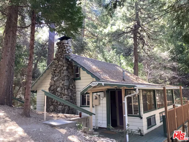 a outdoor view with sitting space