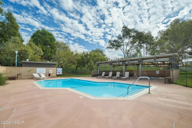 $529,900 | 1518 Oakridge Park Road, Santa Maria, CA 93455