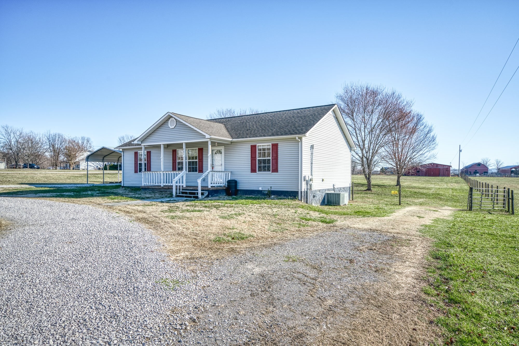 261 Southard Road Sparta, TN 38583 - Photo 3 of 25 Gallery Image 3