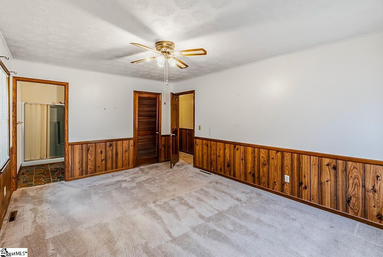 1038 Rhymes Lane Pickens, SC 29671 - Photo 16 of 41