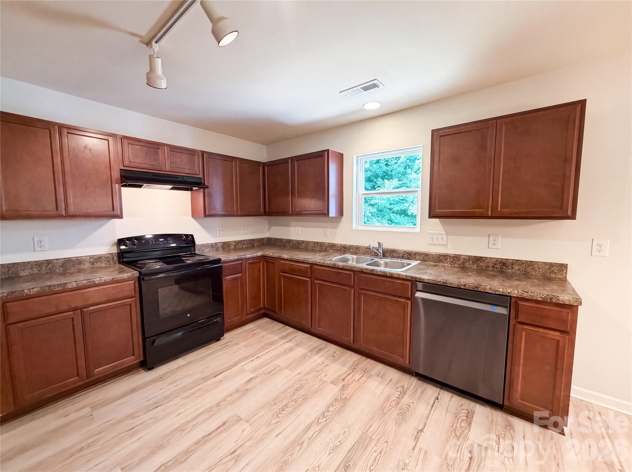 1708 Millwood Road Lancaster, SC 29720 - Photo 5 of 15 Gallery Image 5