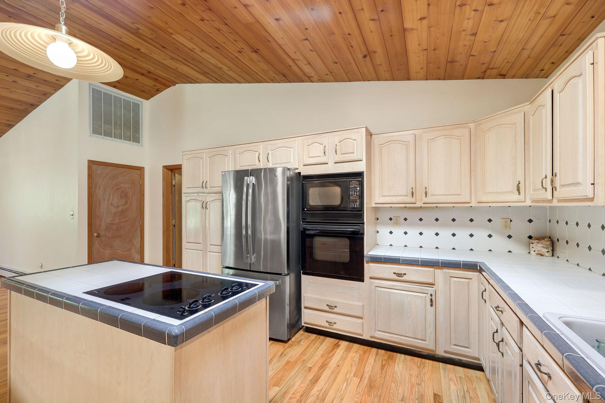 1169 Ridgebury Road New Hampton, NY 10958 - Photo 7 of 34 Gallery Image 7