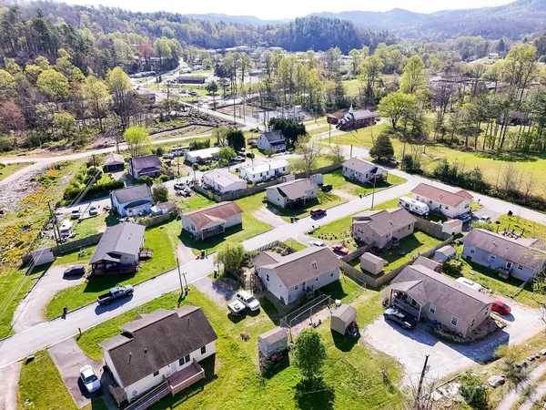 $285,000 | 47 Rosman Trail, Rosman, NC 28772