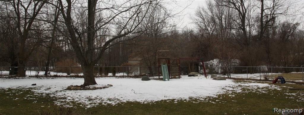 1815 Moffat Road Leonard, MI 48367 - Photo 11 of 11 IMG_0035.JPG