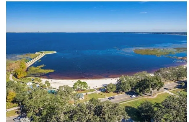 $326,000 | 2410 11th Street, St. Cloud, FL 34769