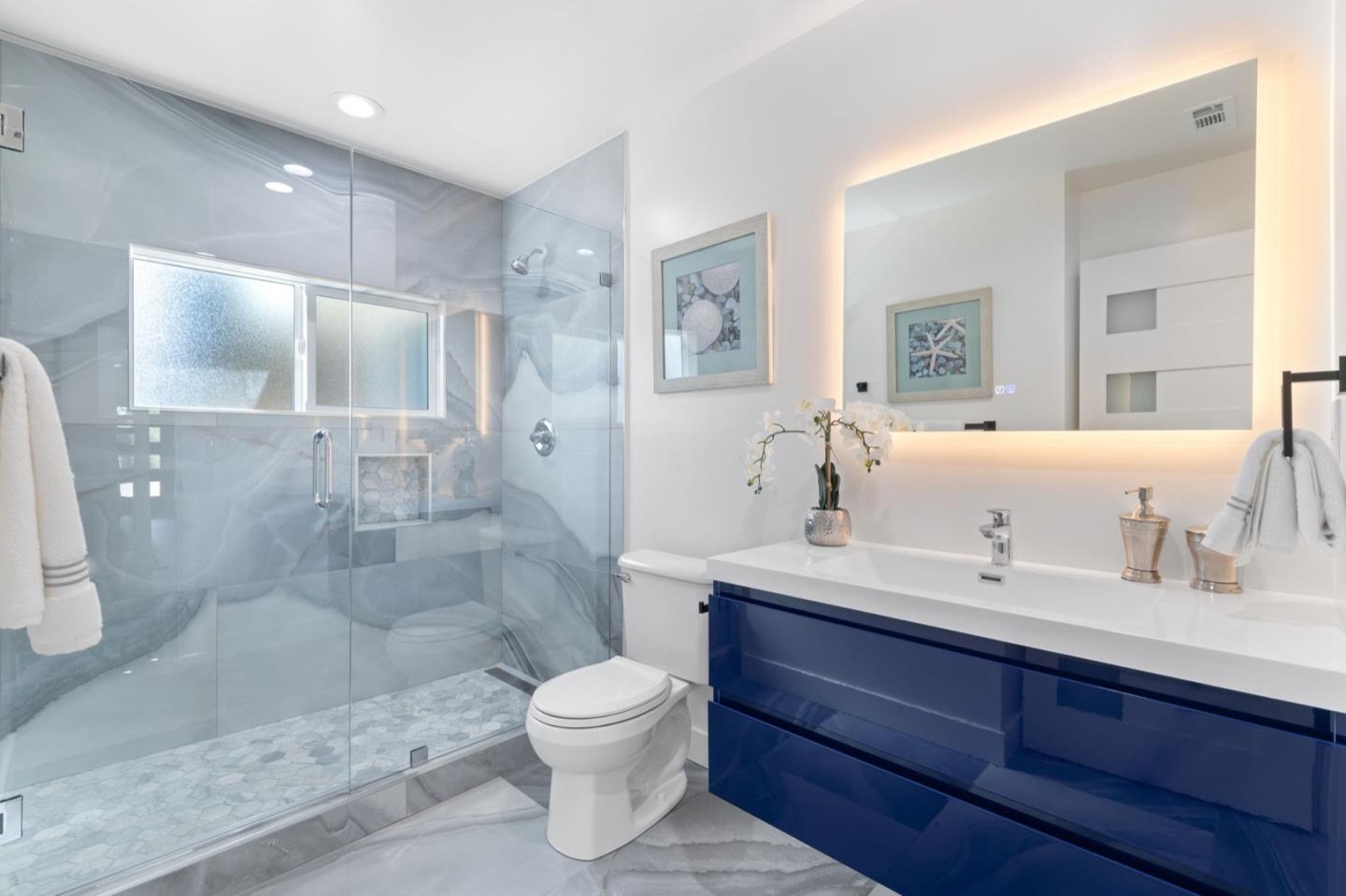 2245 Old Piedmont Road San Jose, CA 95132 - Photo 17 of 39 a bathroom with a sink a toilet and shower