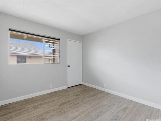 $3,000 | 94-1159 Mopua Loop, Unit P8, Waipahu, HI 96797