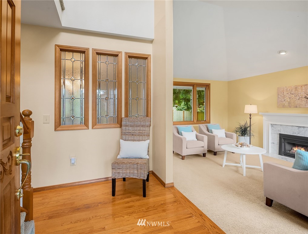 18236 Andover Street Edmonds, WA 98026 - Photo 3 of 36 Gallery Image 3
