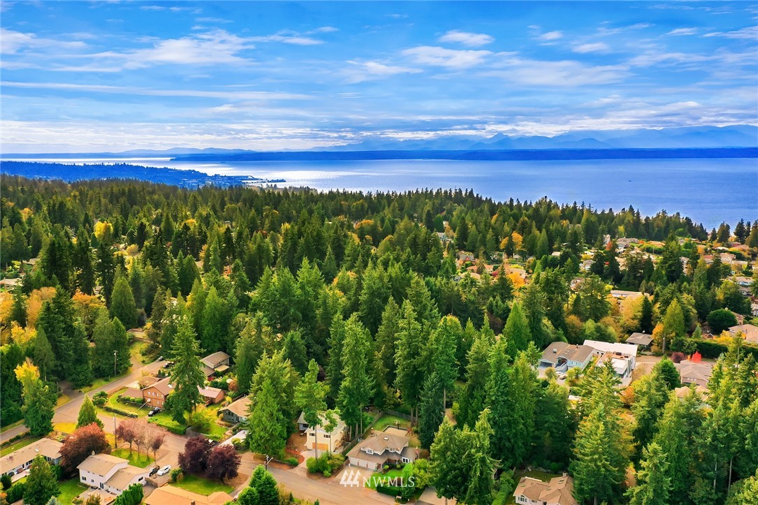 18236 Andover Street Edmonds, WA 98026 - Photo 34 of 36 Gallery Image 34