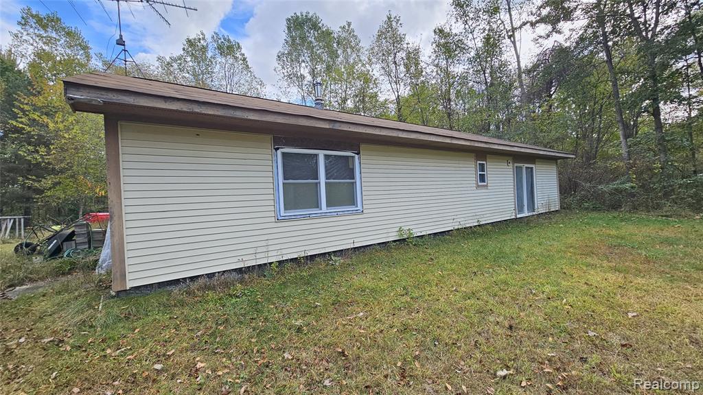37 Risch Road North Webberville, MI 48892 - Photo 3 of 20
