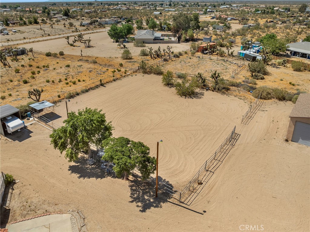 12274 Mountain Road Pinon Hills, CA 92372 - Photo 16 of 110