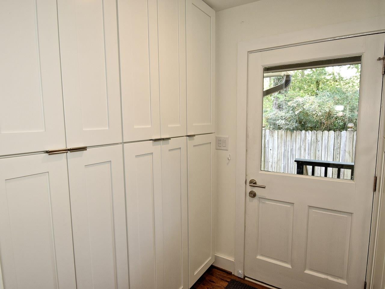 3448 Bradley Place Raleigh, NC 27607 - Photo 11 of 28 Photo 11