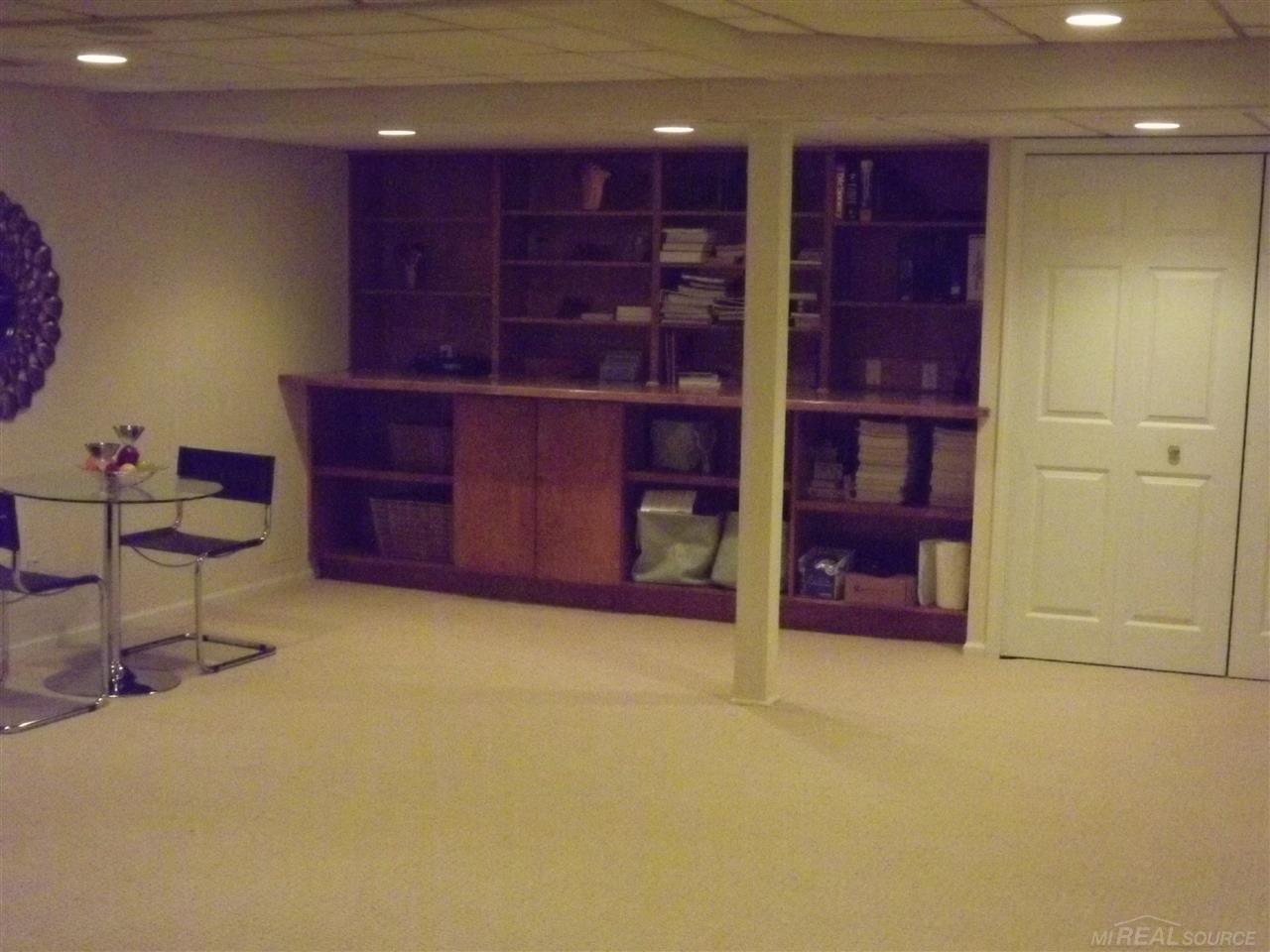 3798 Beechcrest Road Rochester Hills, MI 48309 - Photo 19 of 20