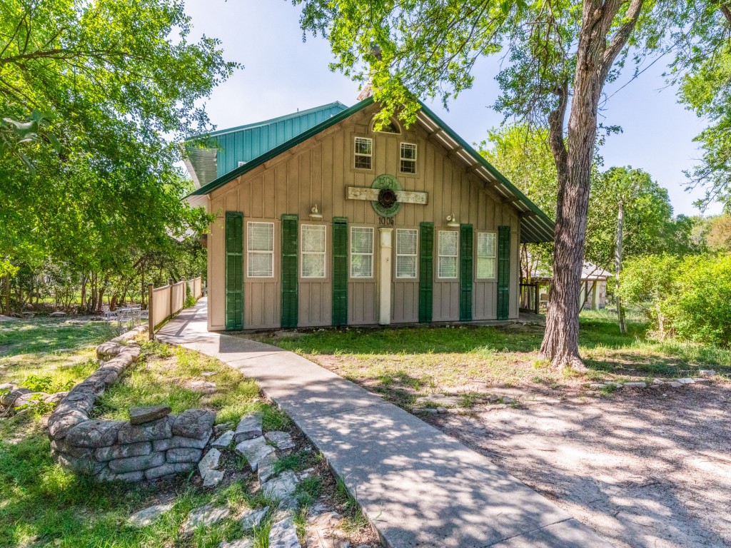 1005 Center Circle Salado, TX 76571 - Photo 1 of 25 This distinctive 4-bedroom home is nestled on a large lot in the historic district of Salado.