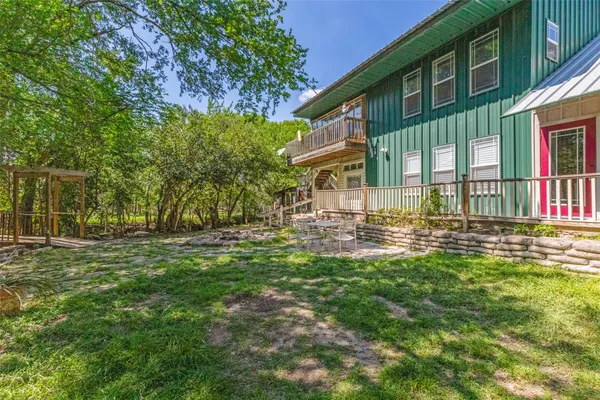 $2,300 | 1005 Center Circle, Salado, TX 76571