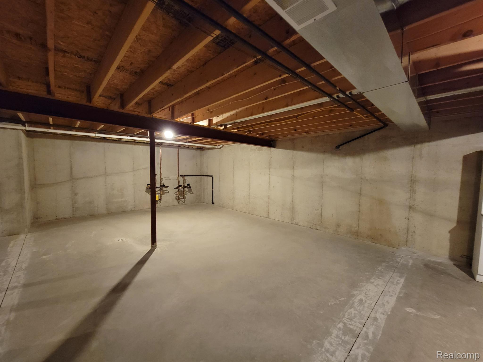 811 Nelson's Ridge Drive Howell, MI 48843 - Photo 26 of 33 Gallery Image 26